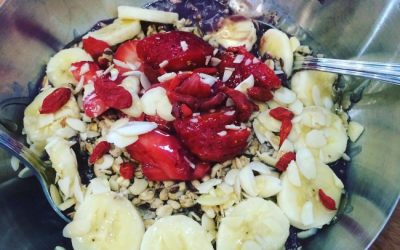 4 Superfood Acai Bowl Recipes